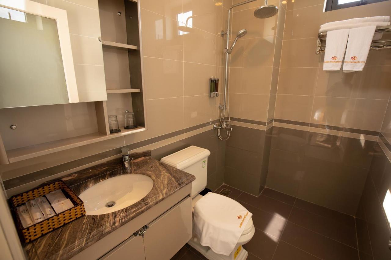 Hotel Golden Emerald 3*